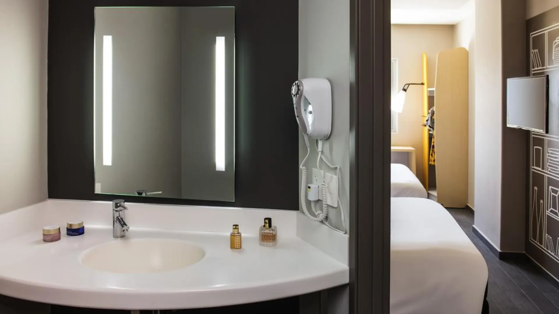 Ibis Mazatlan Marina Hotell 3*,